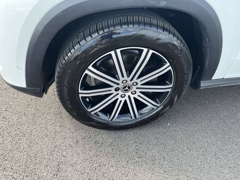 Used 2024 Mercedes-Benz GLE 350 4MATIC image 10