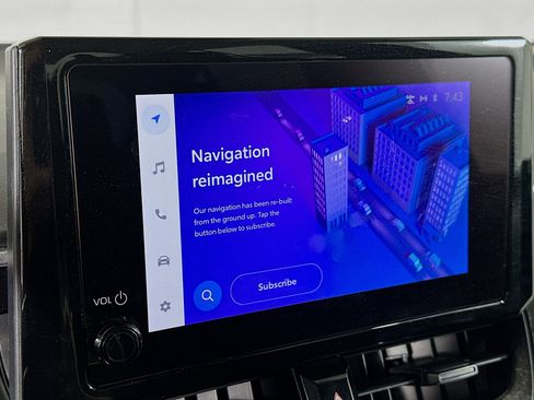 Used 2024 Toyota Corolla LE image 21