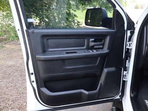 Used 2022 RAM 2500 Tradesman AWD/4WD image 23