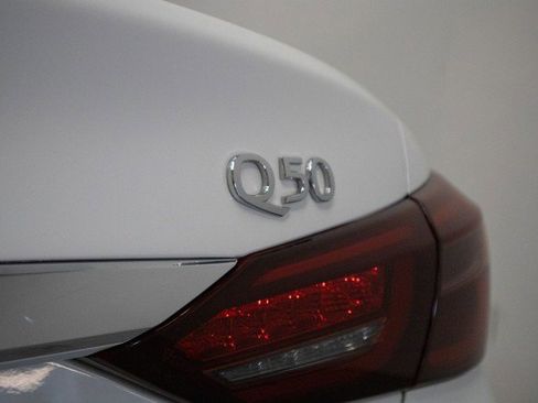 Used 2021 INFINITI Q50 Luxe w/ Cargo Package image 5