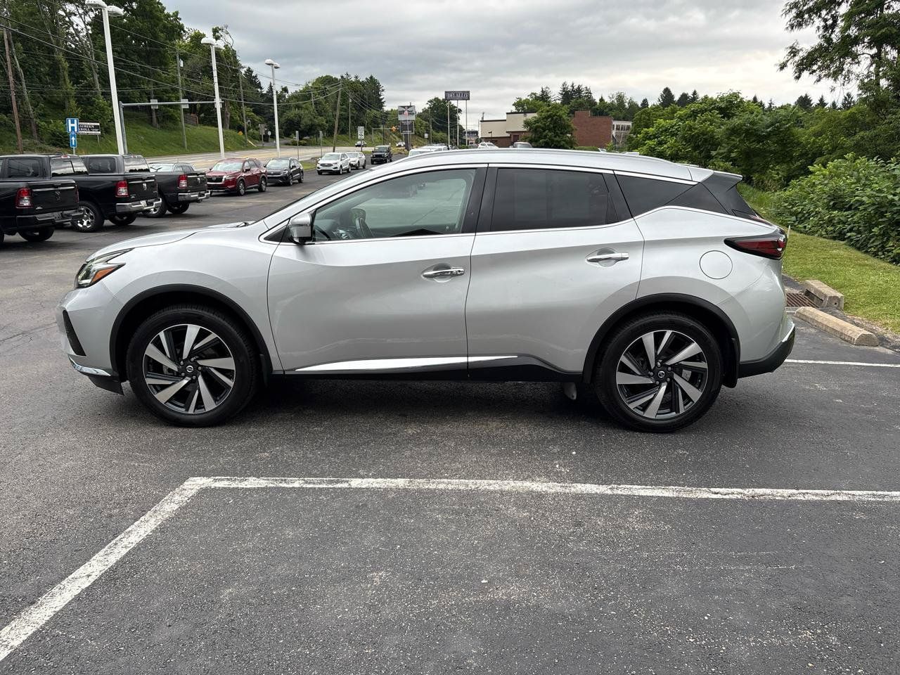 Used 2022 Nissan Murano SL AWD/4WD image 9