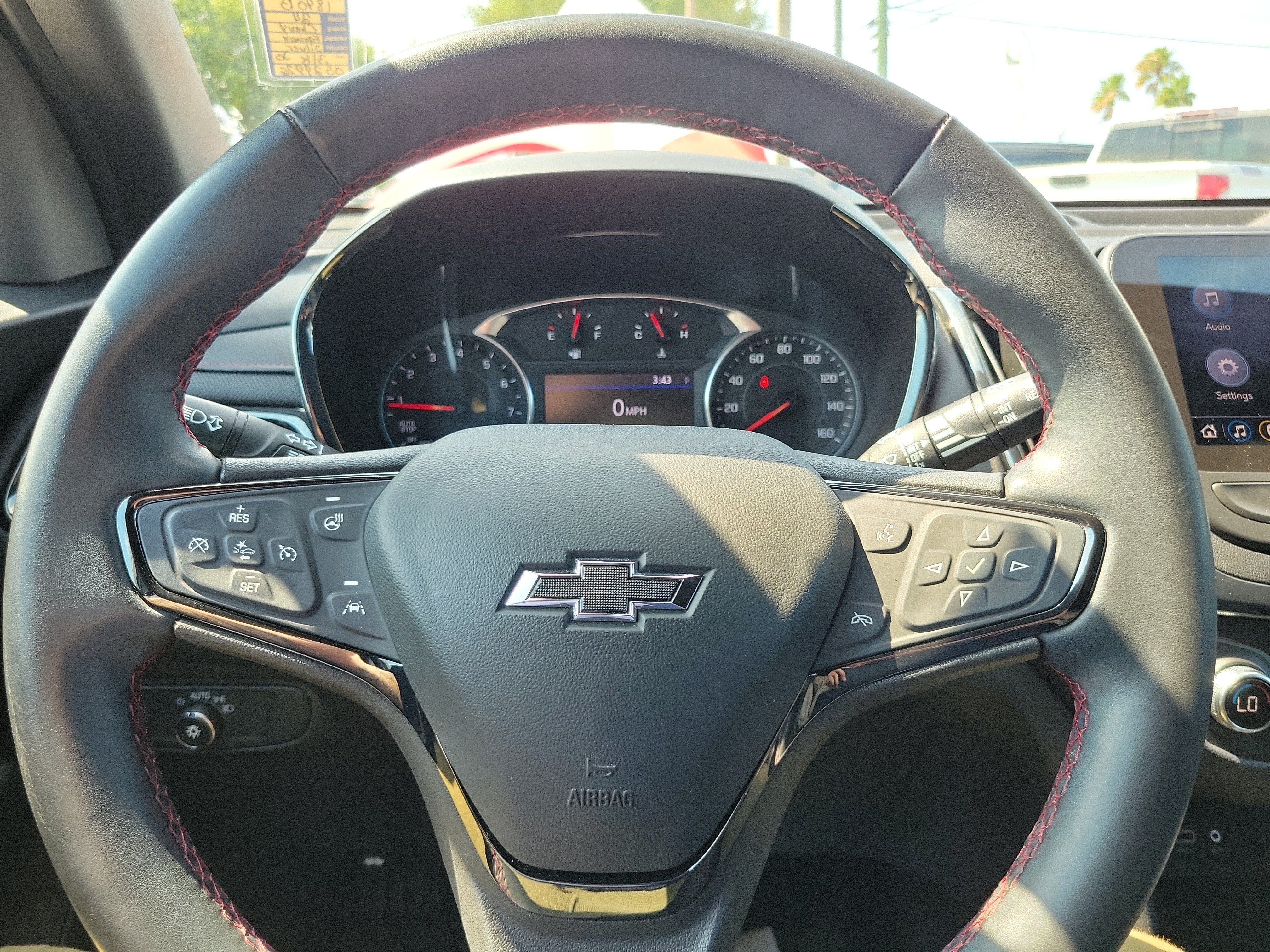 Used 2024 Chevrolet Equinox RS w/ RS Leather Package FWD image 18
