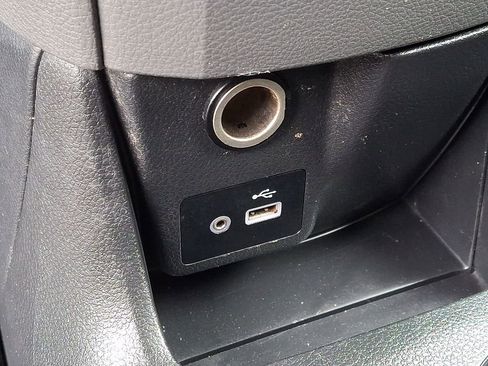 Used 2020 Nissan NV200 S image 21