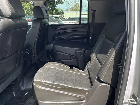 Used 2016 Chevrolet Suburban LTZ image 11