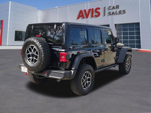 Used 2025 Jeep Wrangler Unlimited Rubicon image 6