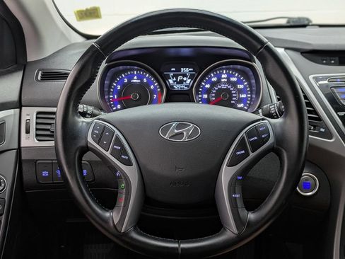 Used 2016 Hyundai Elantra Value Edition FWD image 16
