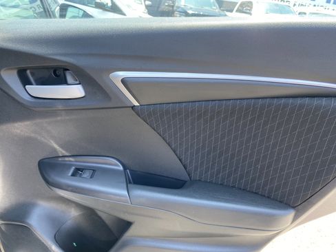 Used 2019 Honda Fit EX image 24