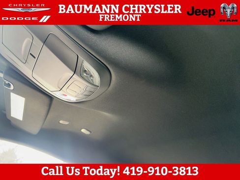 New 2026 Chrysler Voyager LX FWD image 22