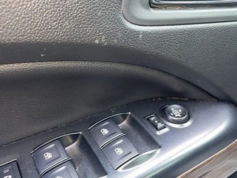 Used 2019 GMC Canyon Denali image 7