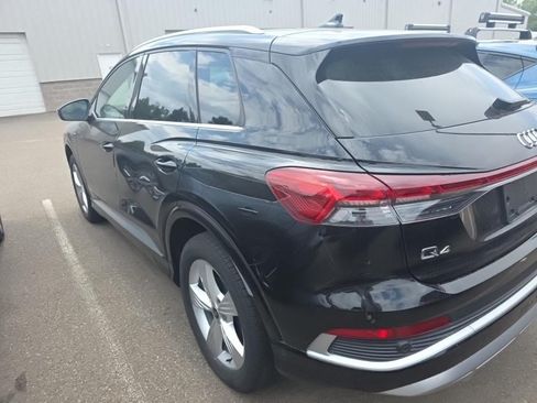 Used 2023 Audi Q4 e-tron Prestige AWD/4WD image 15