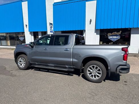 Used 2020 Chevrolet Silverado 1500 LTZ AWD/4WD image 19