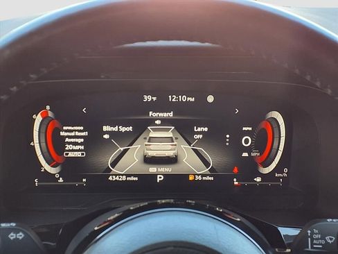 Used 2023 Nissan Pathfinder Platinum w/ Cargo Package image 22