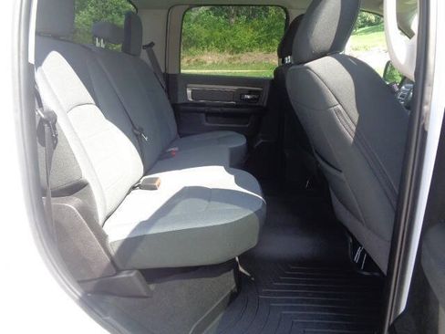 Used 2022 RAM 1500 Classic SLT w/ Electronics Group AWD/4WD image 25