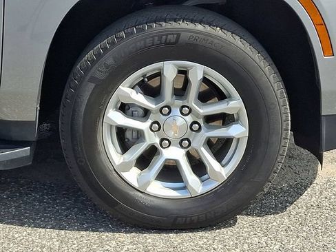 Used 2025 Chevrolet Tahoe LT AWD/4WD image 27
