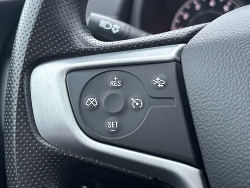 Used 2023 GMC Terrain SLE w/ Driver Convenience Package image 13