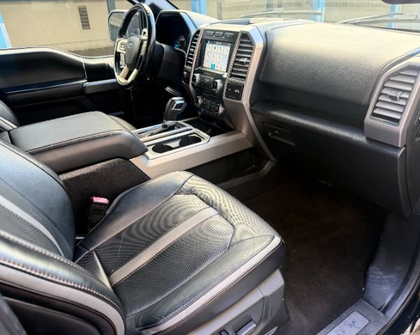 Used 2018 Ford F150 Platinum w/ Equipment Group 701A Luxury AWD/4WD image 16