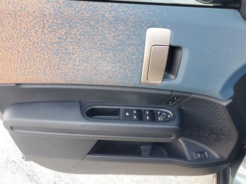 Used 2025 MINI Cooper Countryman S w/ Comfort Package Max image 19