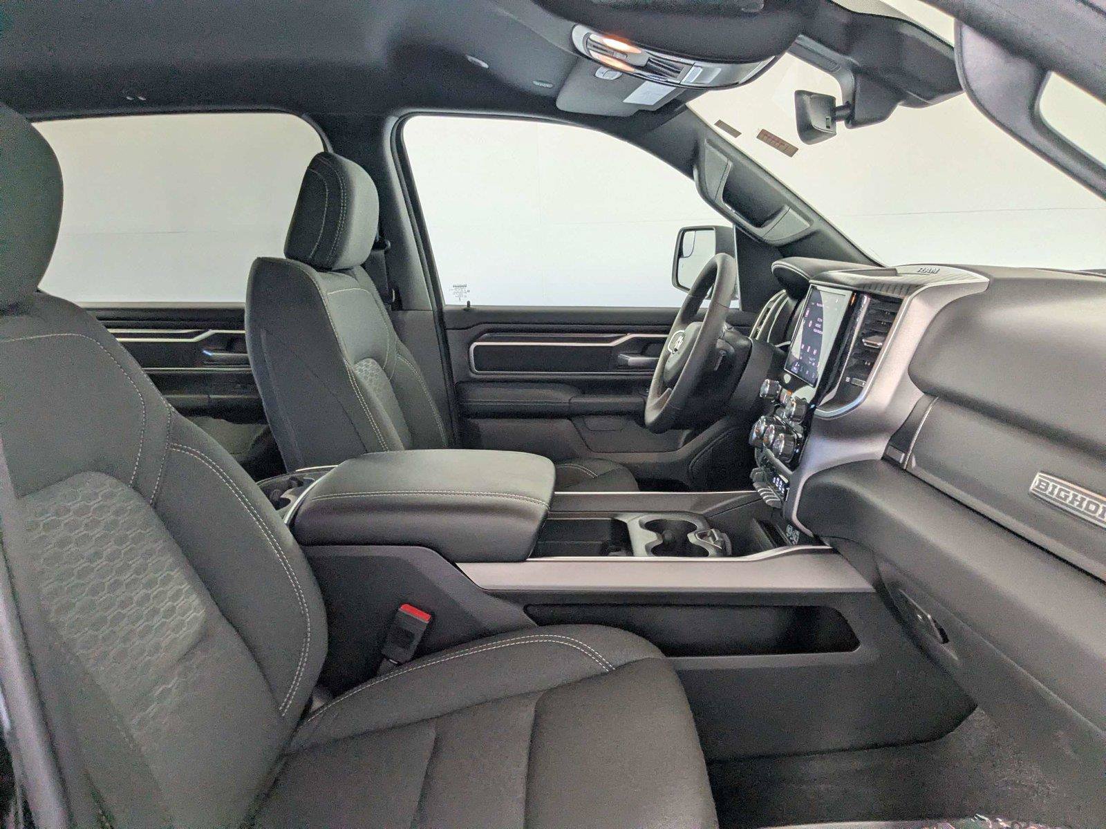 Used 2026 RAM 1500 Big Horn w/ Night Edition AWD/4WD image 31