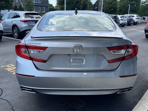 Used 2021 Honda Accord Sport image 6