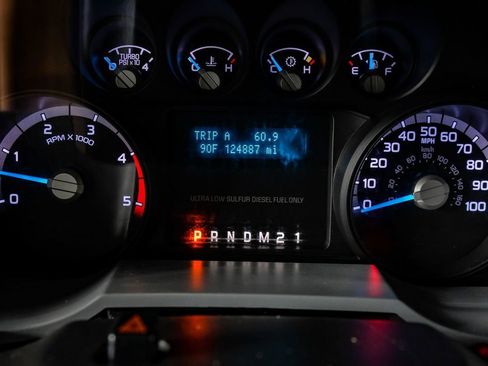 Used 2012 Ford F550 2WD Regular Cab Super Duty w/ Payload Upgrade Pkg image 17