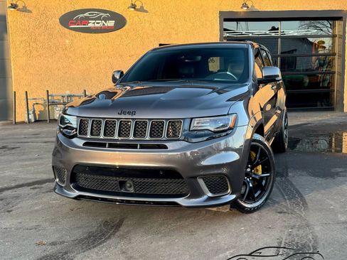 Used 2021 Jeep Grand Cherokee Trackhawk w/ Trailer Tow Group IV image 1