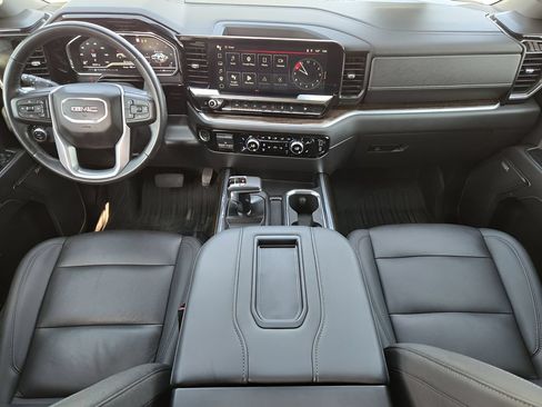 Used 2022 GMC Sierra 1500 Elevation w/ Elevation Premium Package AWD/4WD image 22