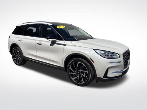 Used 2023 Lincoln Corsair Reserve w/ Equipment Group 202A image 8