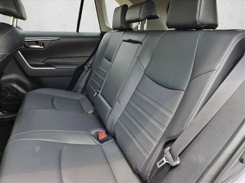 Used 2024 Toyota RAV4 XLE Premium AWD/4WD image 19