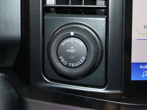 New 2026 Ford F250 Platinum image 47