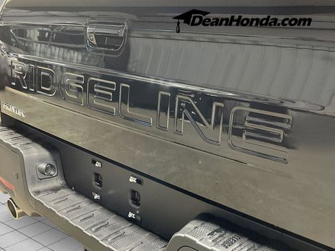 New 2026 Honda Ridgeline Black Edition image 6