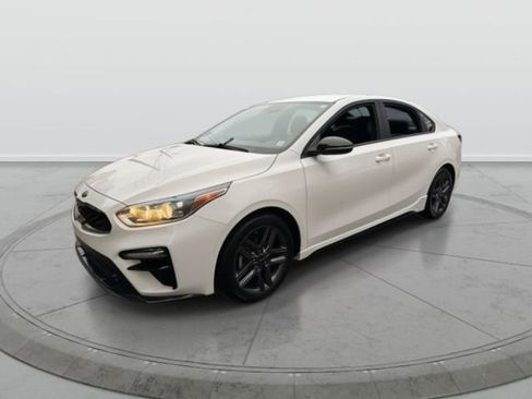 Used 2020 Kia Forte GT-Line image 3