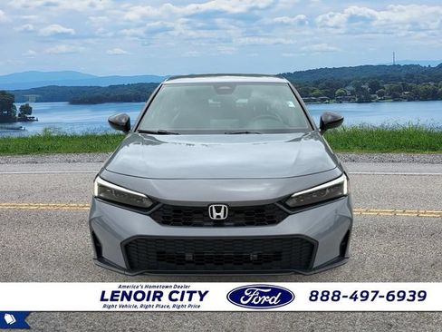 Used 2025 Honda Civic Sport image 8