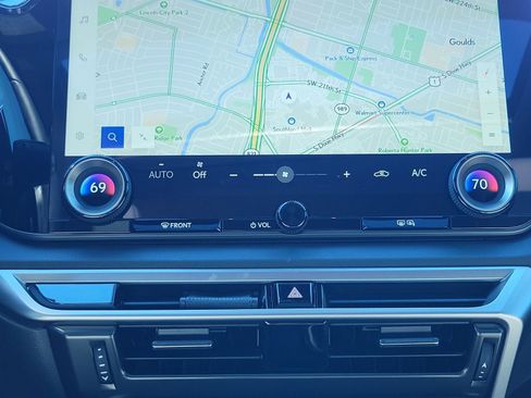 Used 2025 Lexus RX 350 Premium w/ Accessory Package (K3) image 19