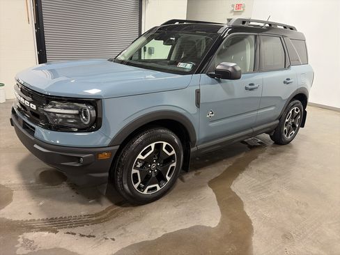 Used 2023 Ford Bronco Sport Outer Banks image 6