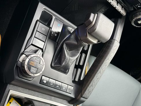 Used 2024 Toyota Tacoma 4x4 Double Cab Hybrid image 23