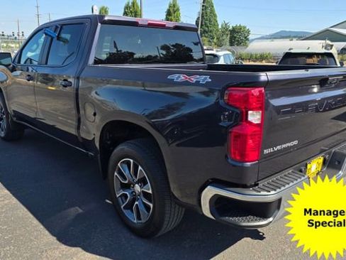 Used 2022 Chevrolet Silverado 1500 LT image 6