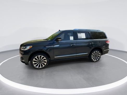 Certified 2024 Lincoln Navigator Reserve AWD/4WD image 4