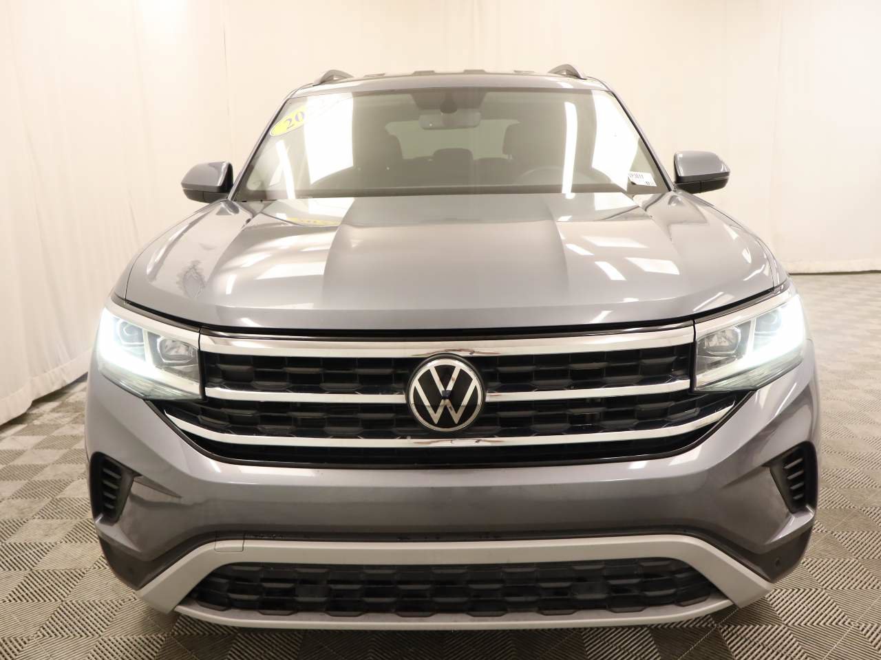 Used 2022 Volkswagen Atlas SE FWD image 4