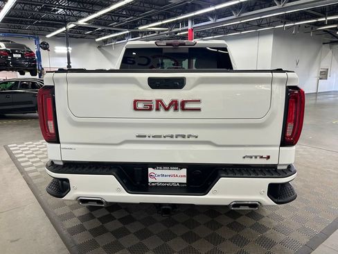 Used 2023 GMC Sierra 1500 AT4 w/ AT4 Premium Package AWD/4WD image 8