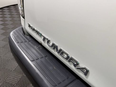 Used 2005 Toyota Tundra 2WD Regular Cab image 12