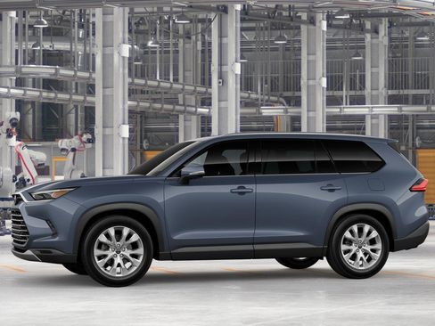 New 2026 Toyota Grand Highlander Limited image 3