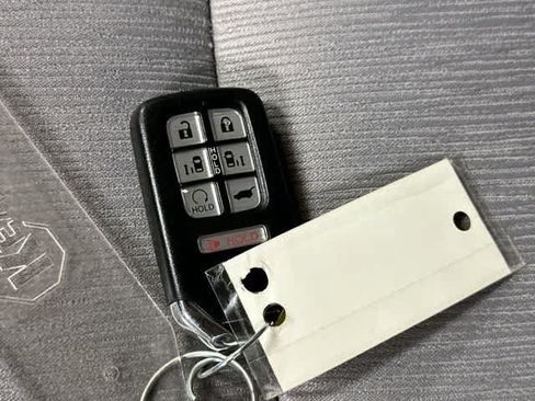 Used 2020 Honda Odyssey EX image 32