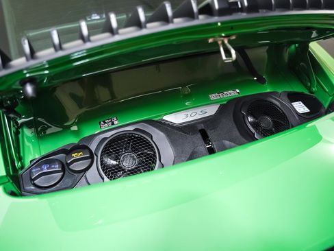 Used 2024 Porsche 911 GT3 RS image 12