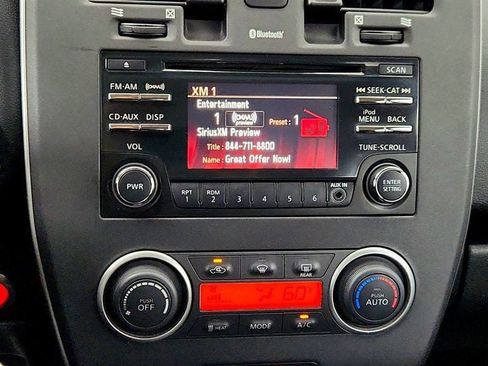 Used 2014 Nissan Leaf S w/ Charge Package FWD image 18