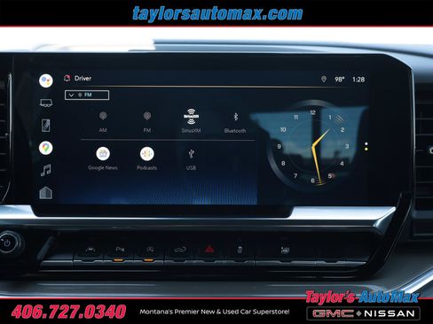 Used 2022 Chevrolet Silverado 1500 High Country w/ High Country Premium Package AWD/4WD image 12