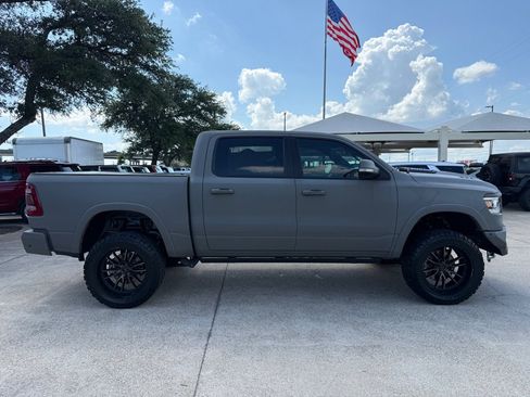 Used 2020 RAM 1500 Laramie w/ Sport Appearance Package AWD/4WD image 8