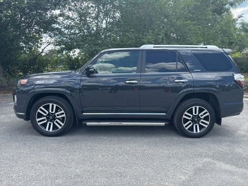 Used 2024 Toyota 4Runner Limited AWD/4WD image 2