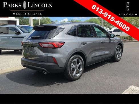 Used 2025 Ford Escape ST-Line w/ Equipment Group 301A FWD image 4