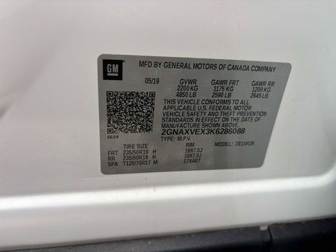Used 2019 Chevrolet Equinox LT AWD/4WD image 28
