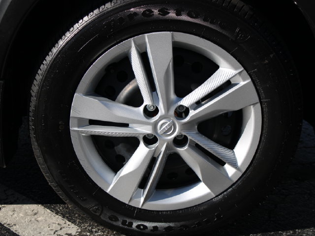 Used 2025 Nissan Kicks Play S FWD image 30